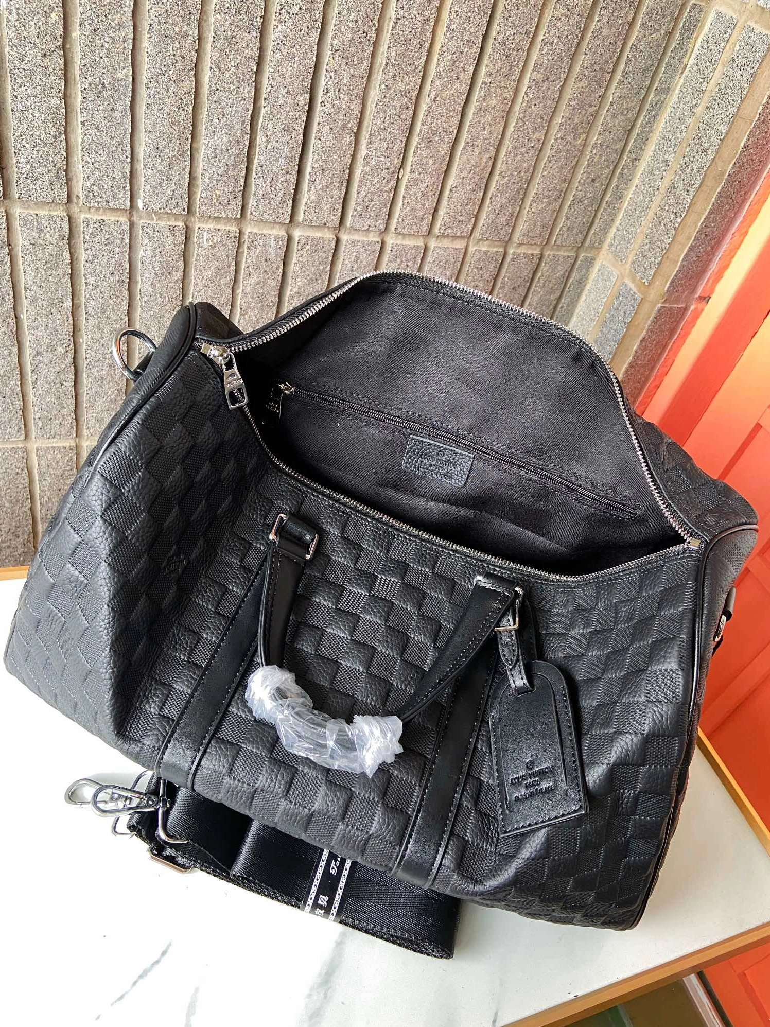 Compact 1788 Louis Vuitton Travel Bags - Image 8