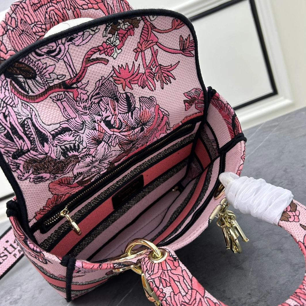 Compact 2174 Christian Dior AAA Quality Handbags For Women - Image 7