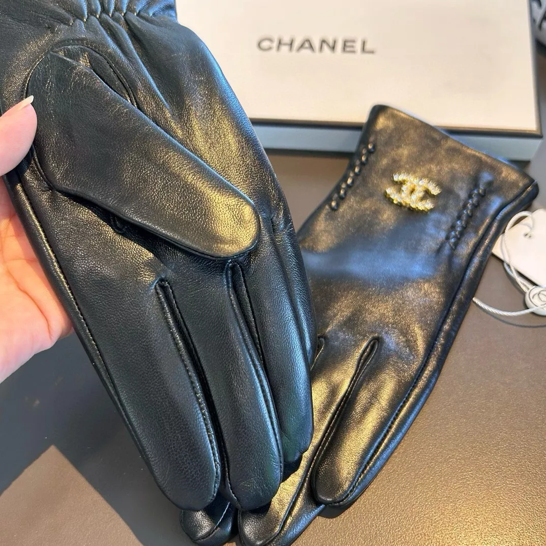 Compact 4691 Chanel Gloves For Women - Image 8