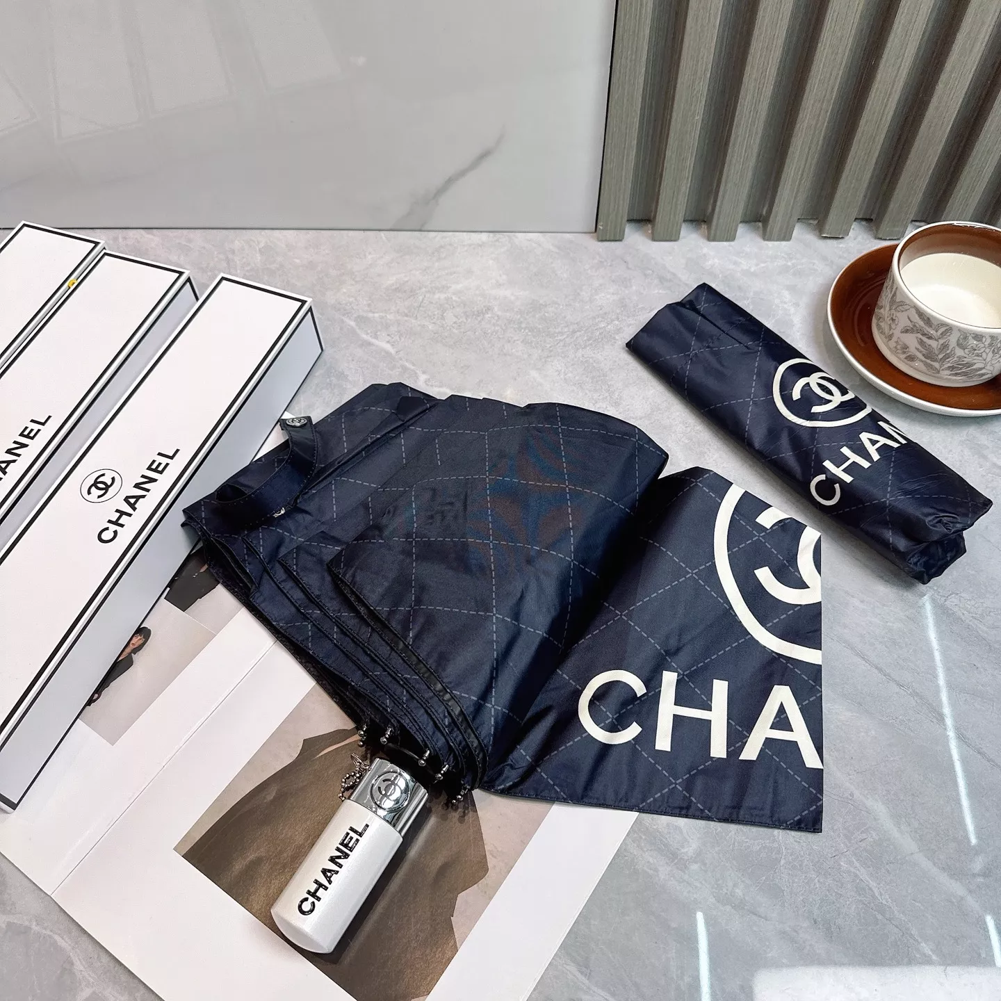 Compact 5032 Chanel Umbrellas - Image 3