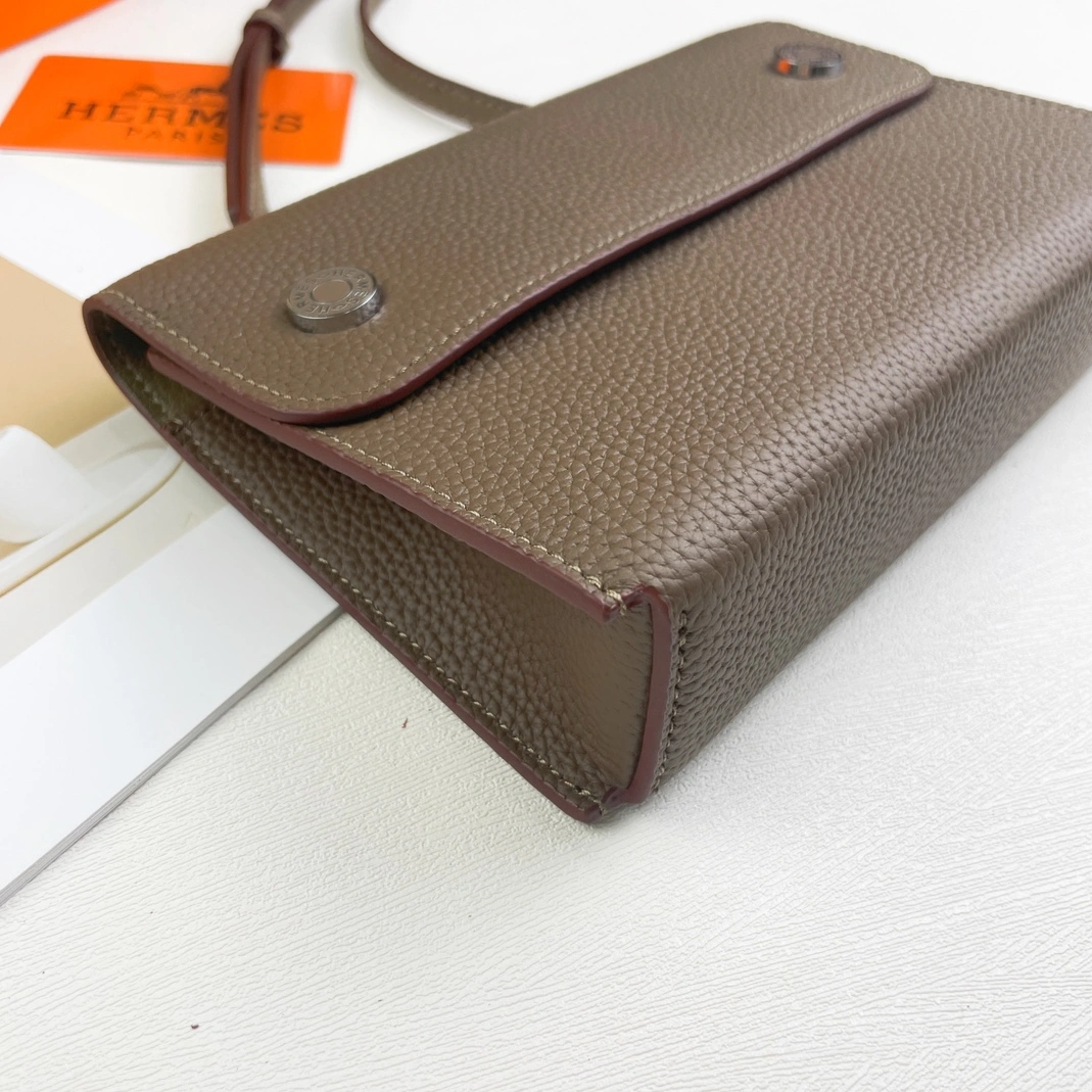 Compact 7918 Hermes AAA Quality Messenger Bags For Women - Image 3