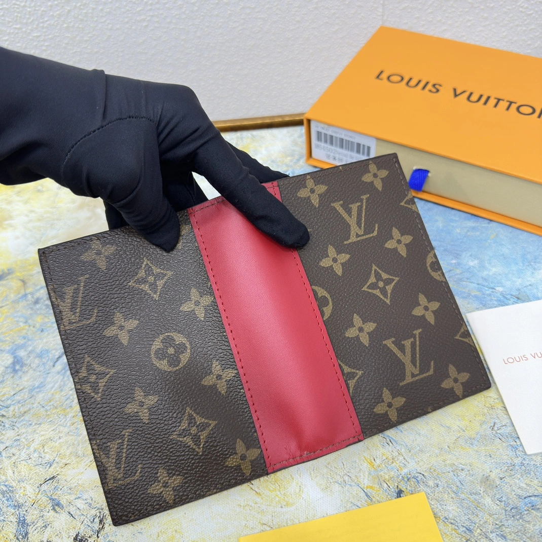 Cozy 9460 Louis Vuitton LV Card Case For Unisex - Image 7