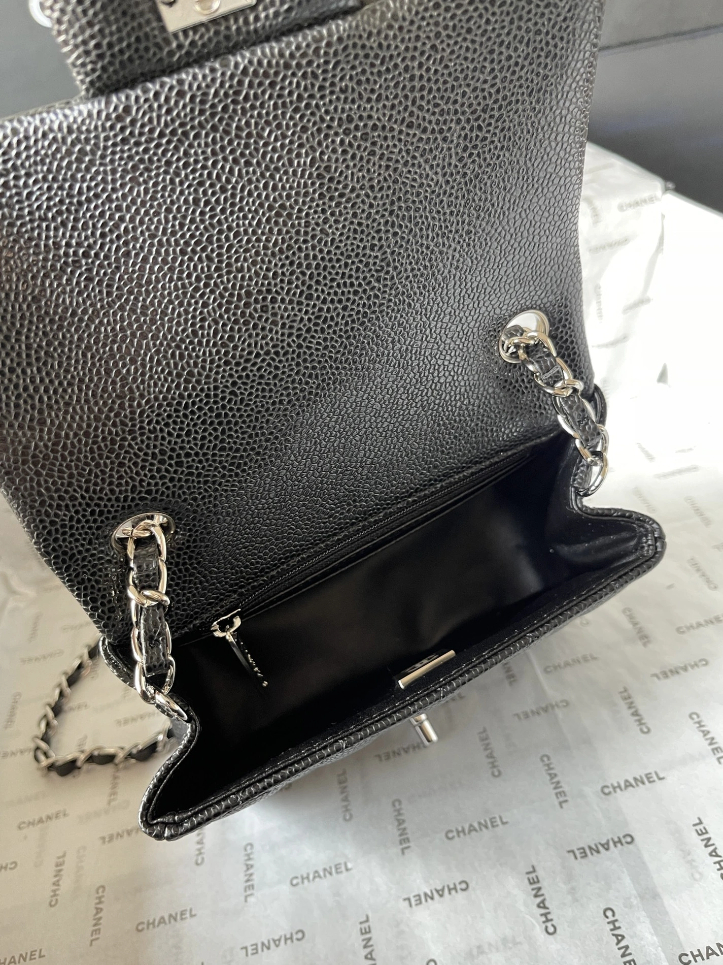 DailyWear 2026 Chanel AAA Quality Messenger Bags For Women - Image 8