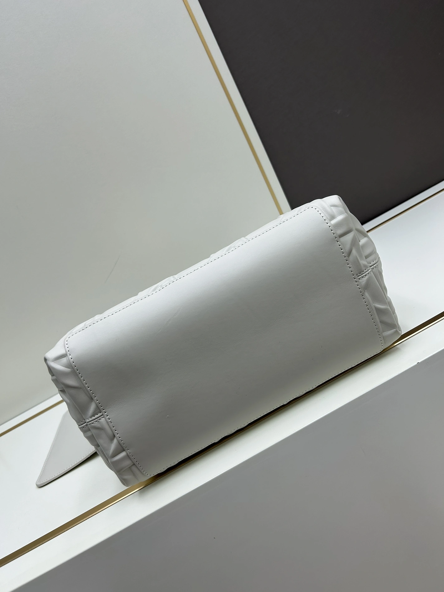 DailyWear 3695 Christian Dior AAA Quality Handbags For Women - Image 5