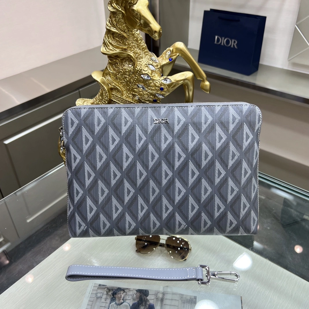 DailyWear 418 Christian Dior AAA Man Wallets