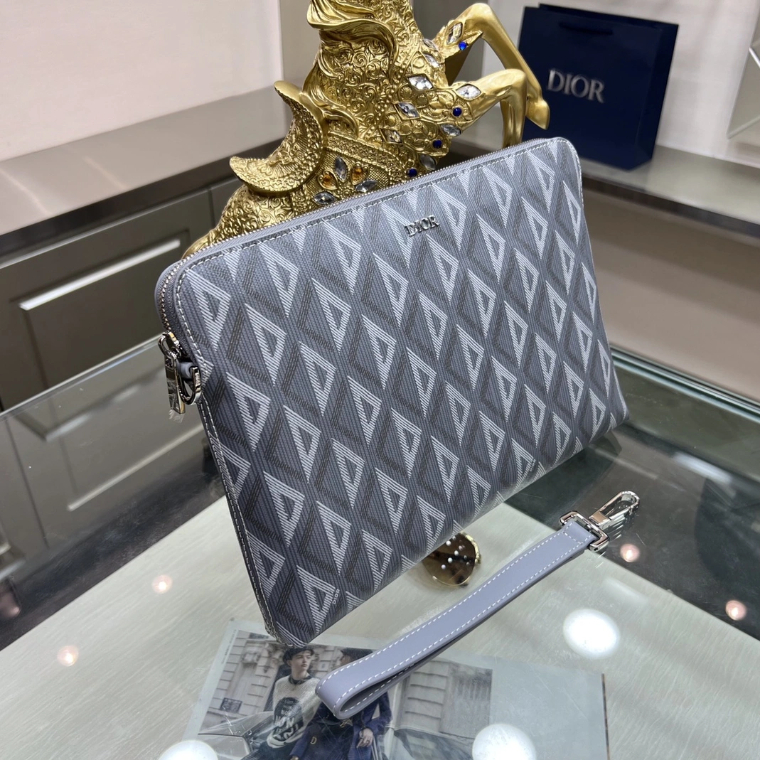 DailyWear 418 Christian Dior AAA Man Wallets - Image 4