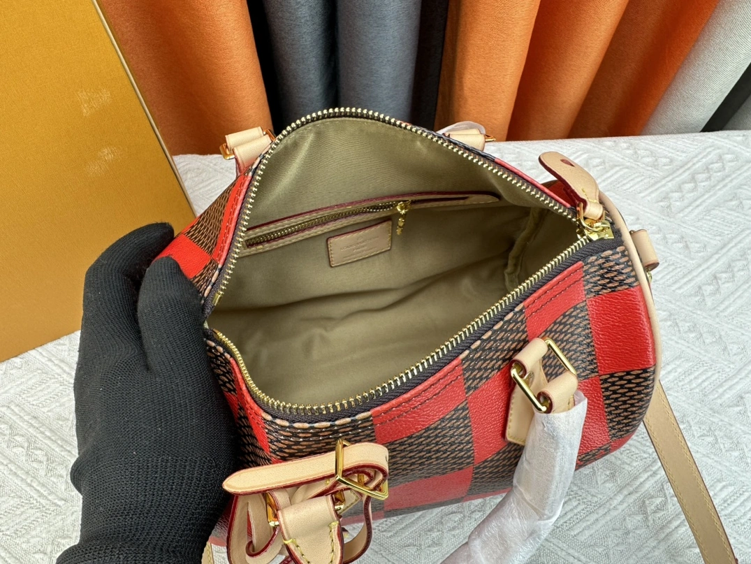 DailyWear 5646 Louis Vuitton AAA Quality Handbags For Women - Image 8