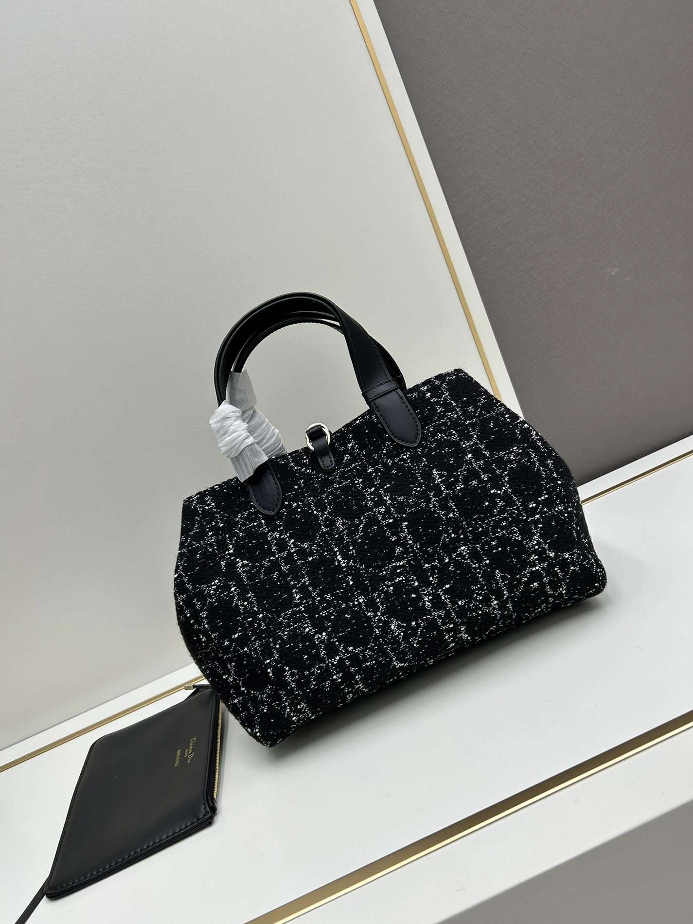 DailyWear 7761 Christian Dior AAA Quality Handbags For Women - Image 3