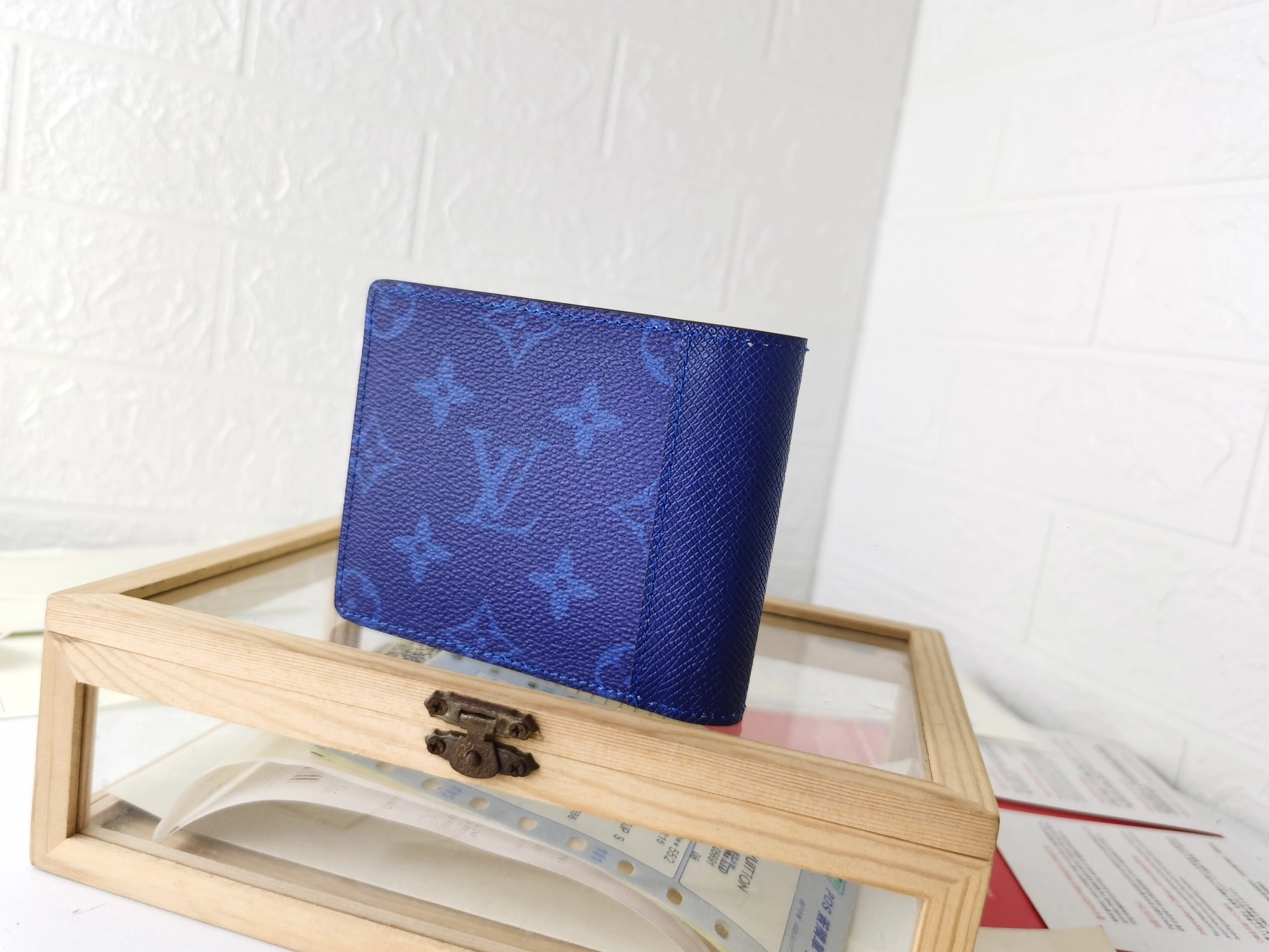 DailyWear 8143 Louis Vuitton LV Wallets For Unisex
