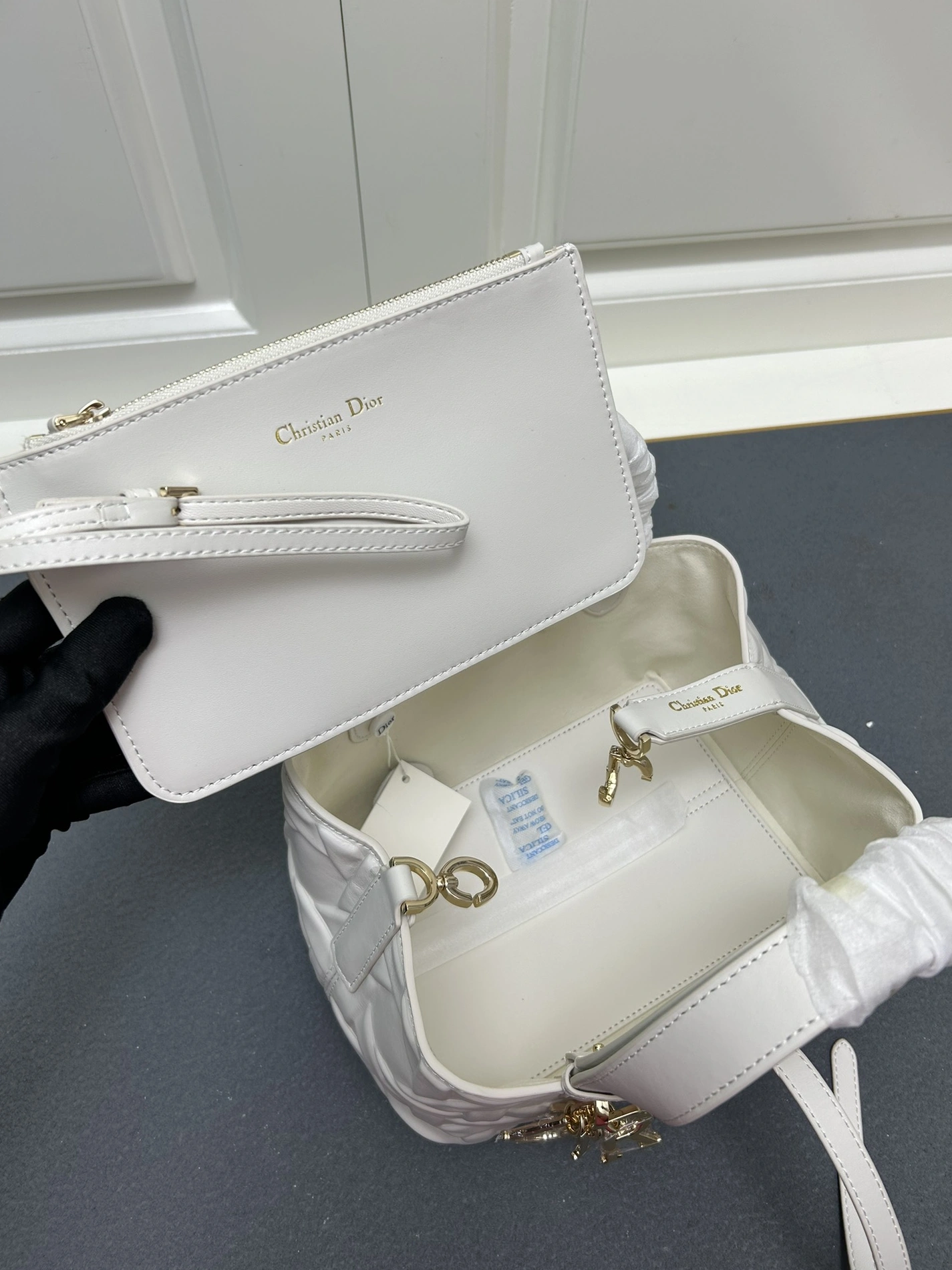 DailyWear 8202 Christian Dior AAA Quality Handbags For Women - Image 7