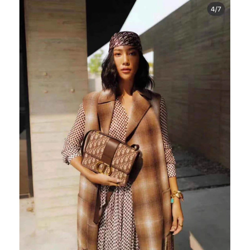 Adjustabl Dior 30 Montaigne Chain Bag Burgundy Oblique Jacquard - Image 3