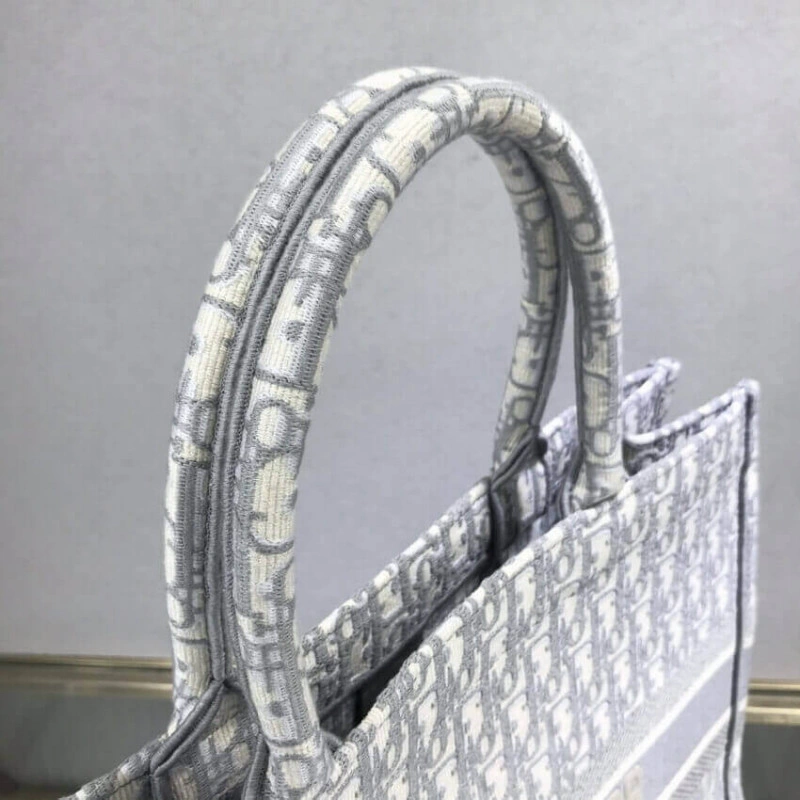 The Dior B Dior Book Tote Grey Oblique Embroidery - Image 9