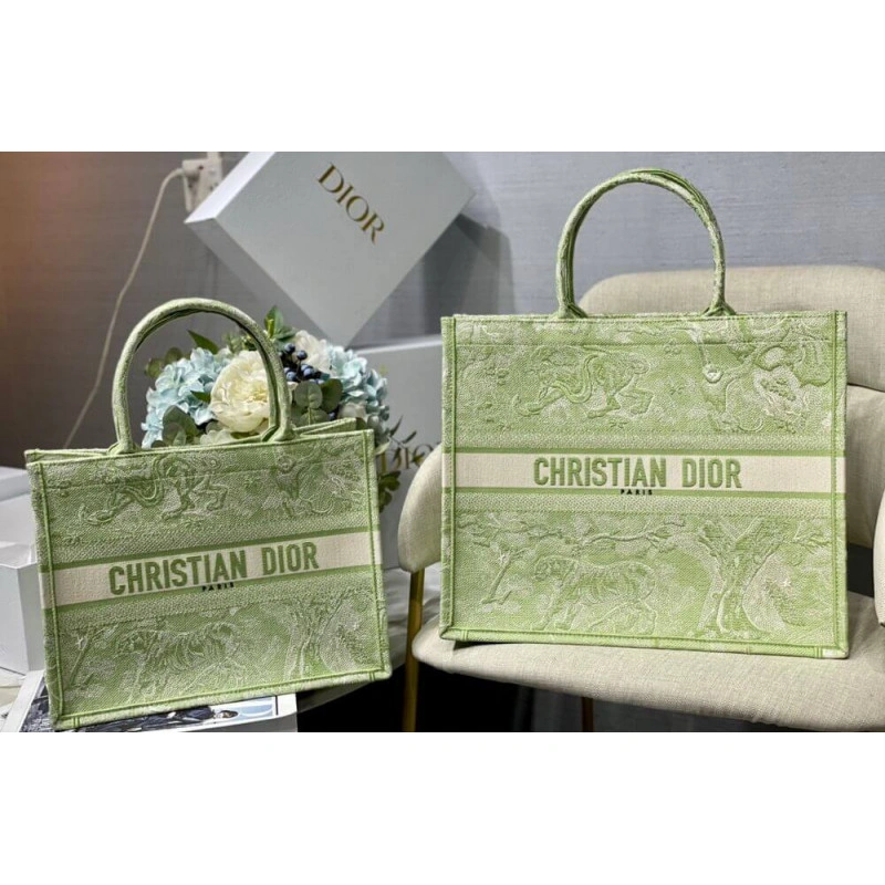 41.5 x 35 Dior Book Tote Lime Toile de Jouy Reverse Embroidery - Image 10