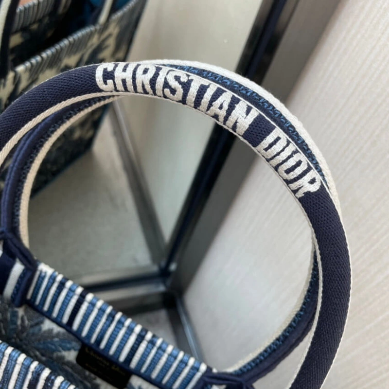 'Christia Dior Book Tote in Blue Palms Embroidery - Image 9