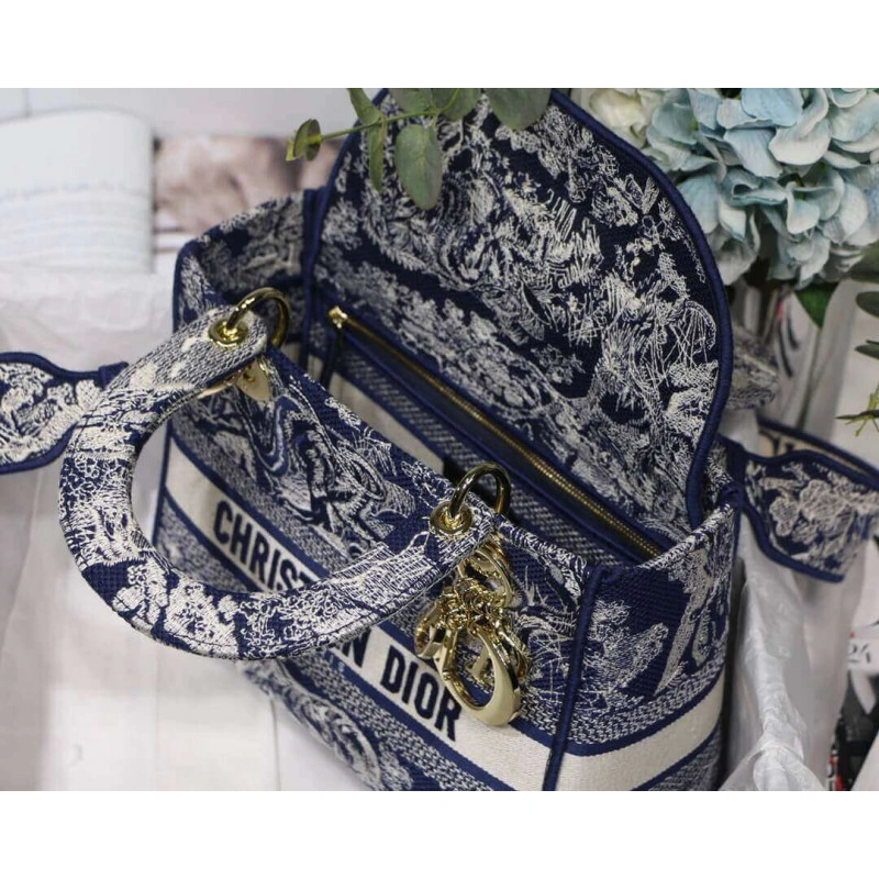 Dust bag Dior Medium Lady D-Lite Bag Blue Toile de Jouy Reverse Embroidery - Image 14
