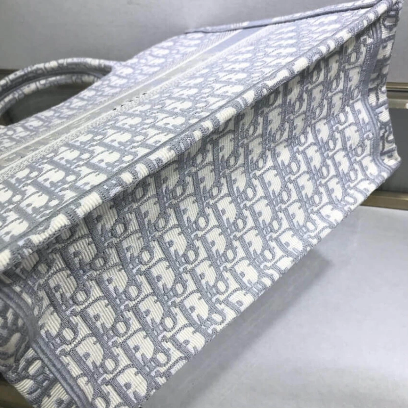 May be ca Dior Small Book Tote Grey Oblique Embroidery - Image 12