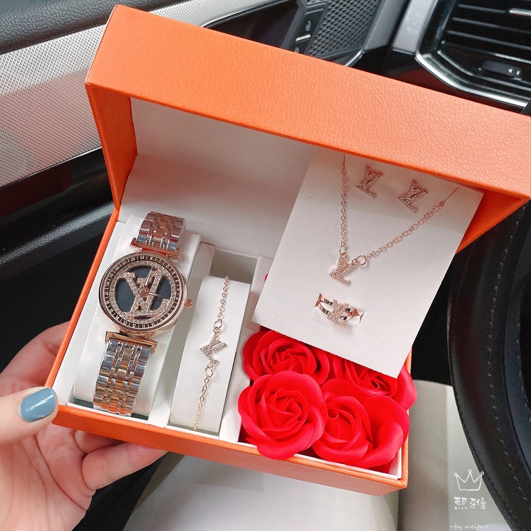 Durable 2553 Louis Vuitton Watches For Women