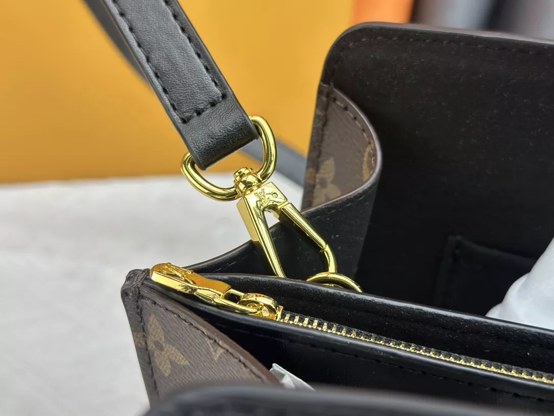 Durable 3245 Louis Vuitton AAA Quality Handbags For Women - Image 7