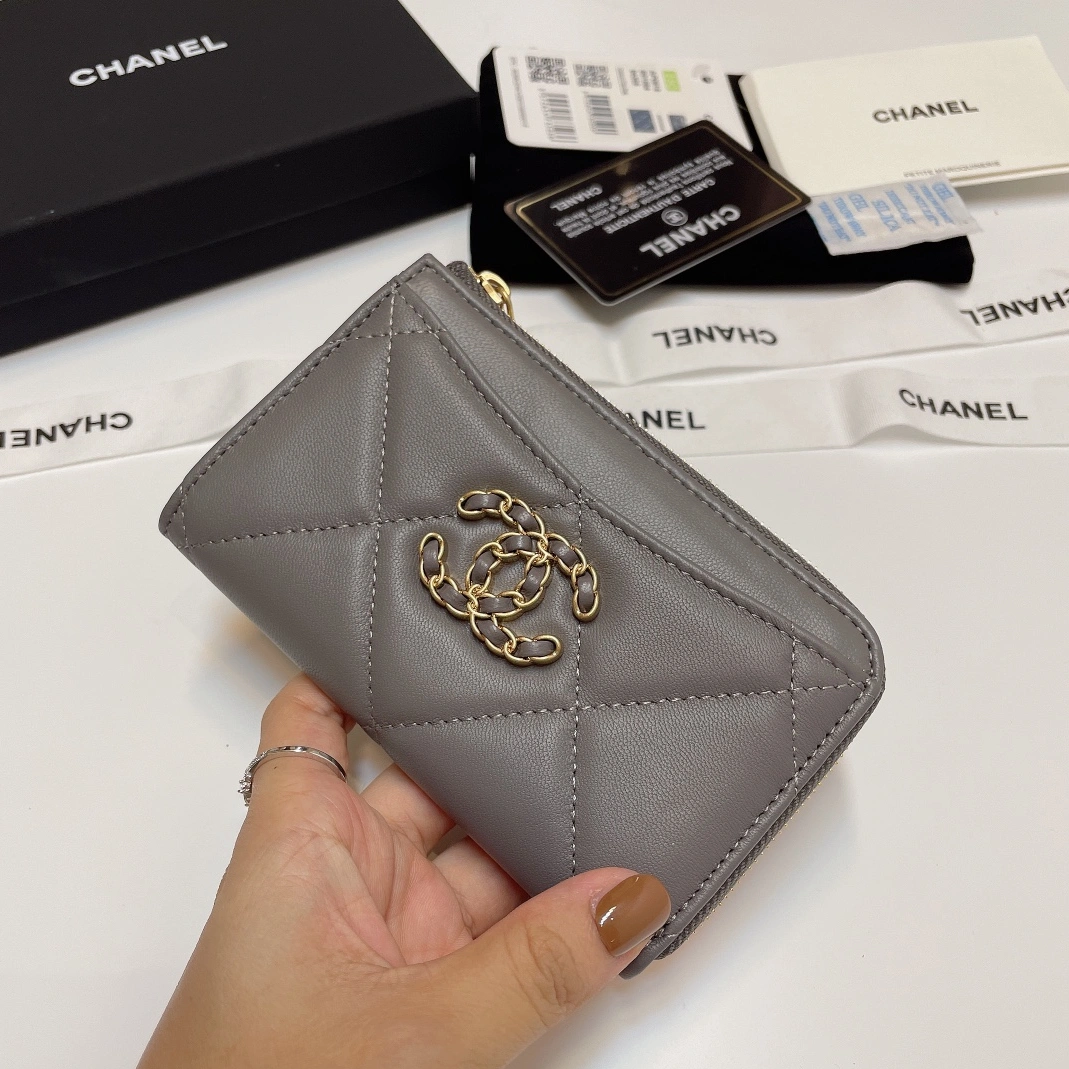 Durable 5952 Chanel Card Case