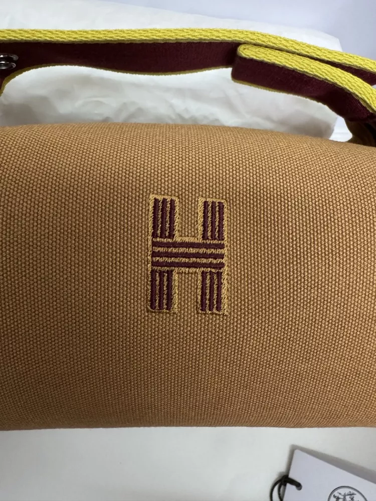 Durable 6156 Hermes AAA Quality Handbags For Women - Image 5