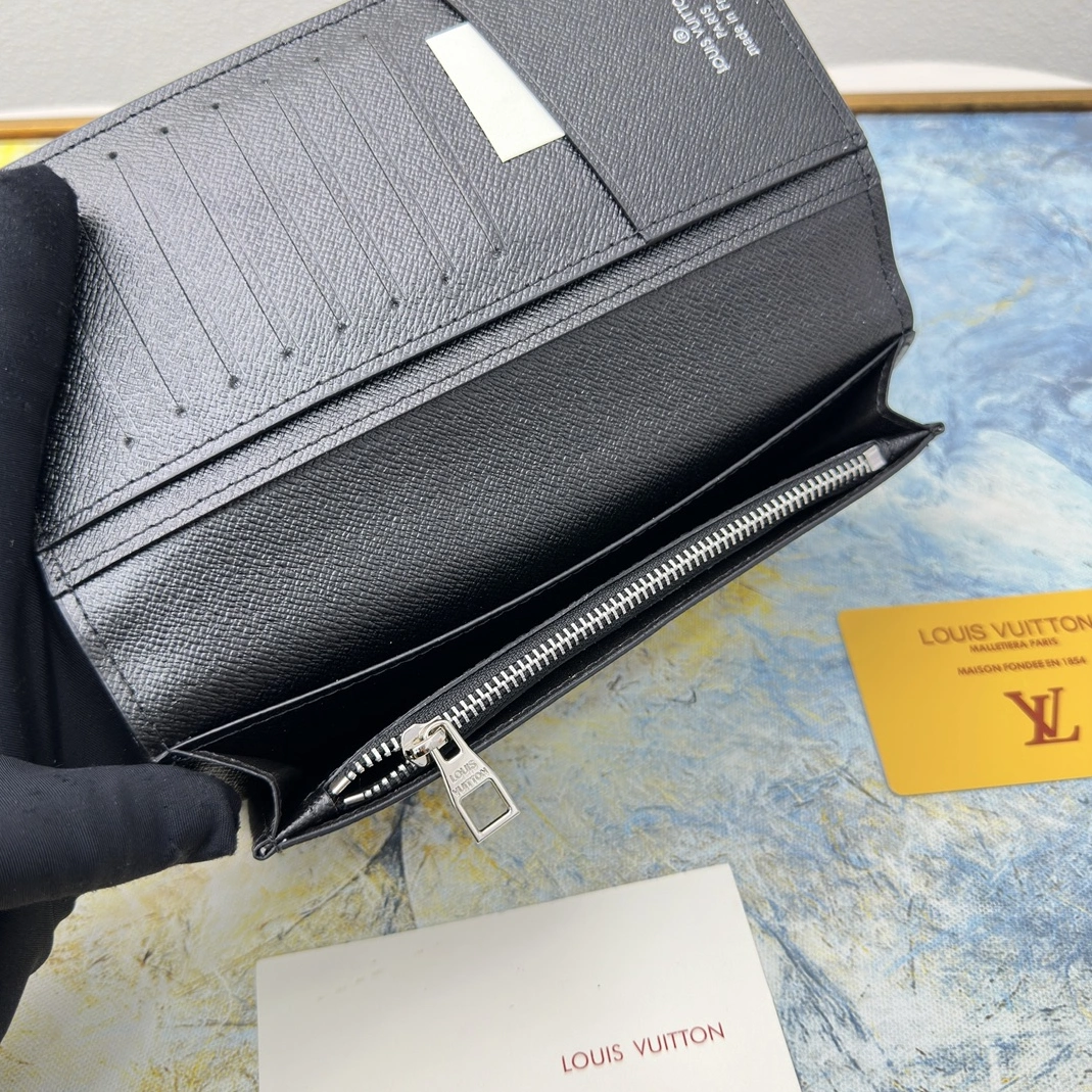 EasyMatch 4159 Louis Vuitton LV Card Case For Unisex - Image 6