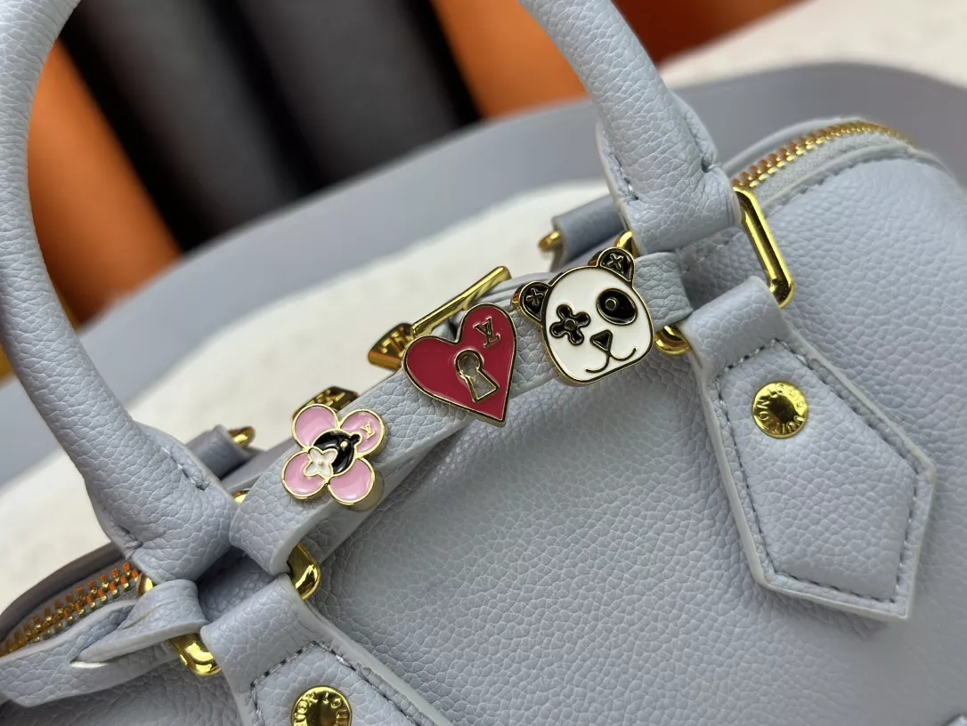 EasyMatch 4494 Louis Vuitton AAA Quality Handbags For Women - Image 6