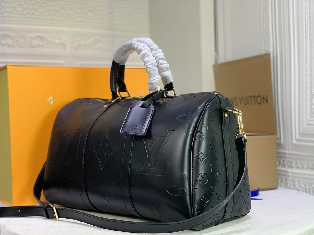 EasyMatch 5267 Louis Vuitton Travel Bags For Women - Image 3