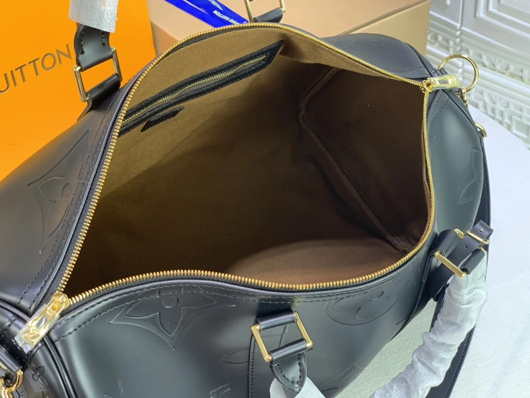 EasyMatch 5267 Louis Vuitton Travel Bags For Women - Image 7