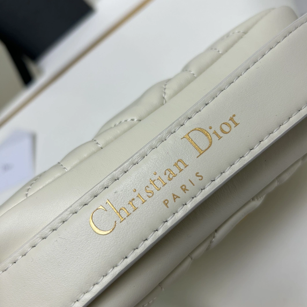 Efficient 1139 Christian Dior AAA Quality Messenger Bags For Women - Image 4