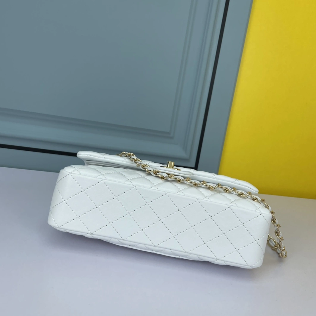 Efficient 7245 Chanel AAA Quality Shoulder Bags For Women - Image 4