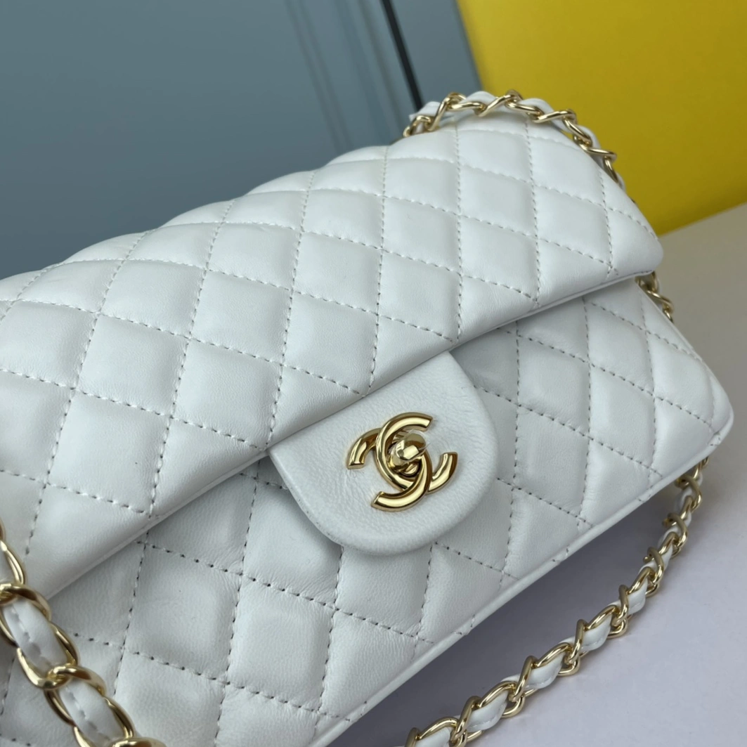 Efficient 7245 Chanel AAA Quality Shoulder Bags For Women - Image 5