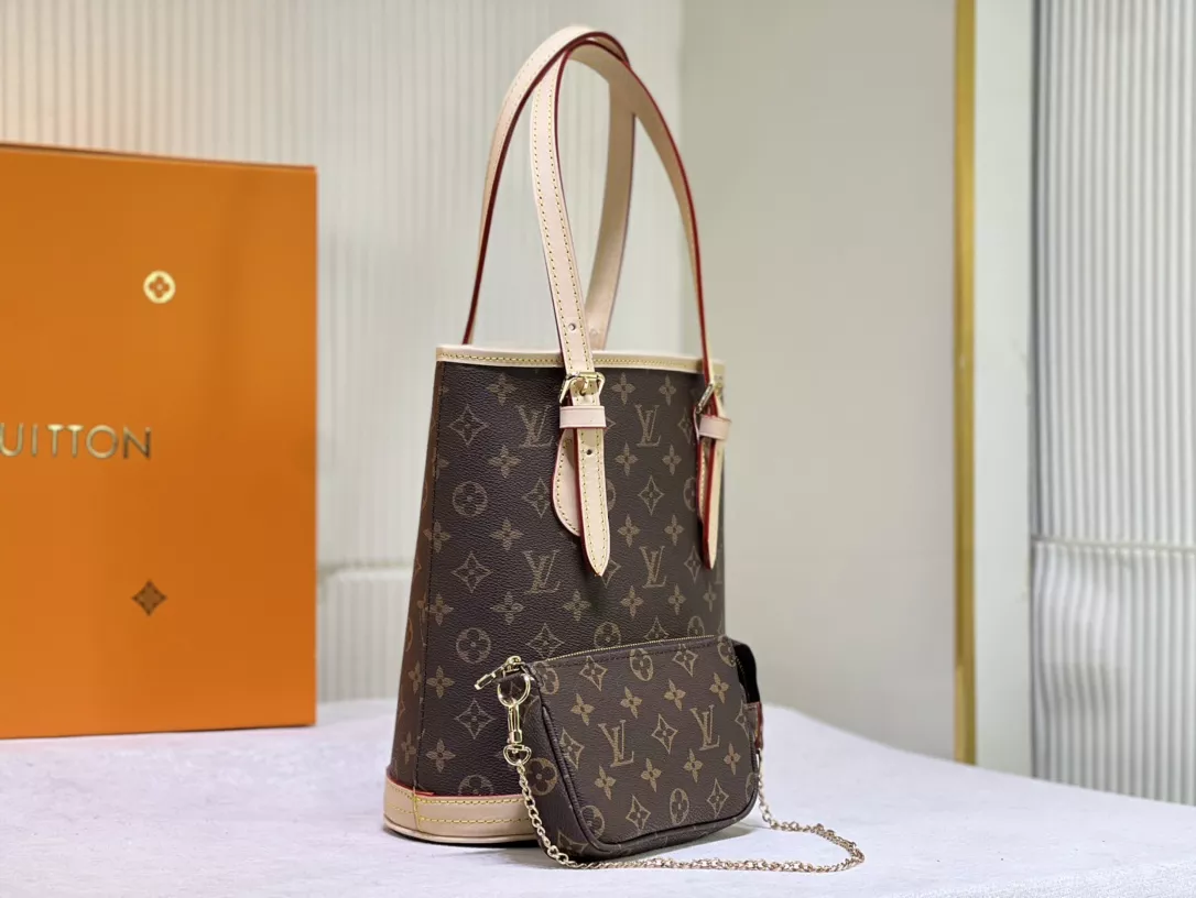 Efficient 7525 Louis Vuitton AAA Quality Shoulder Bags For Women