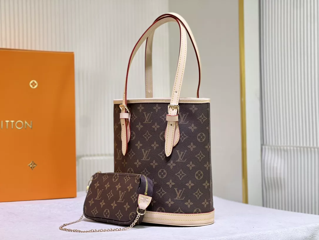 Efficient 7525 Louis Vuitton AAA Quality Shoulder Bags For Women - Image 3