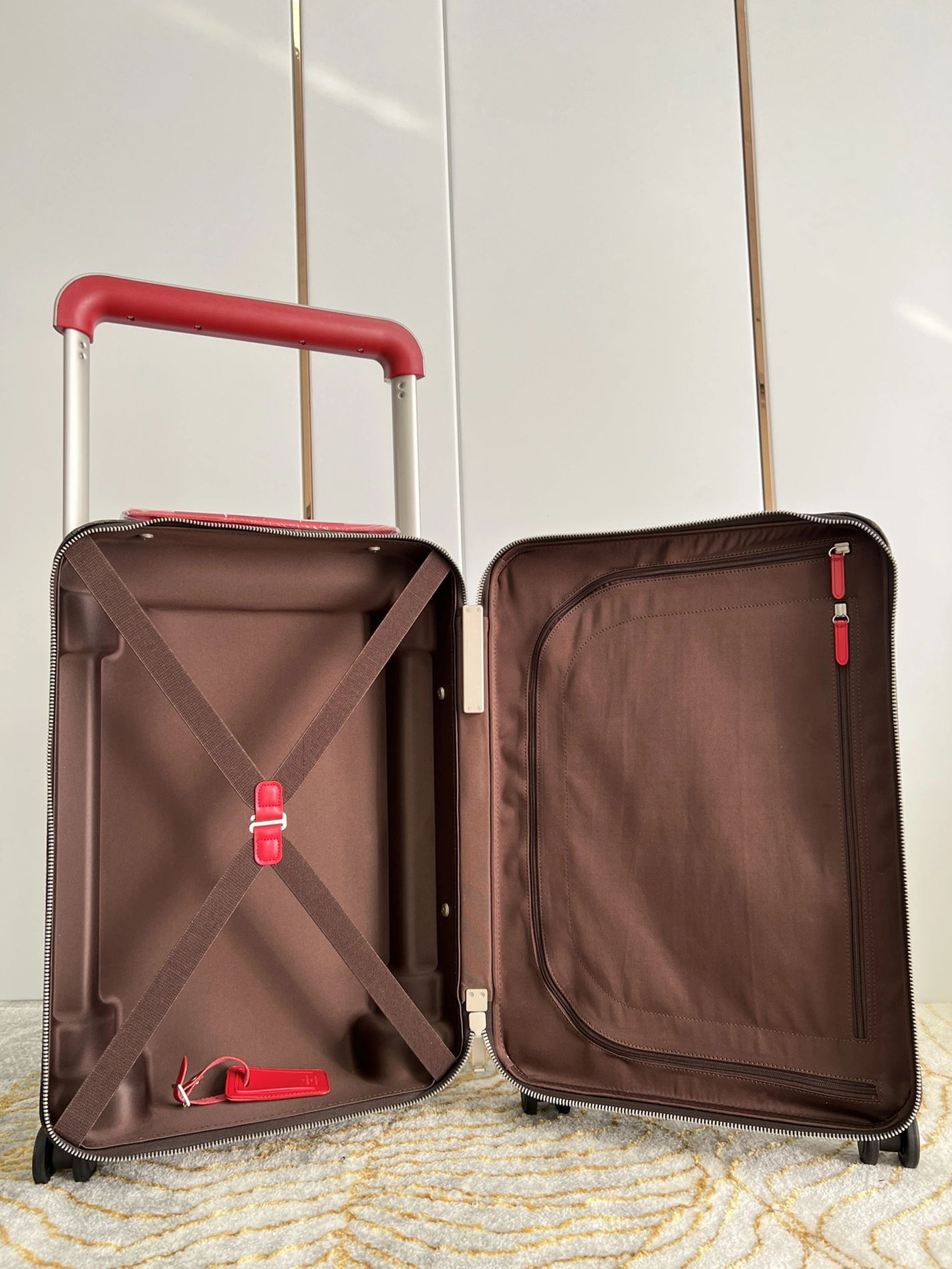 Efficient 8108 Louis Vuitton Luggage - Image 7