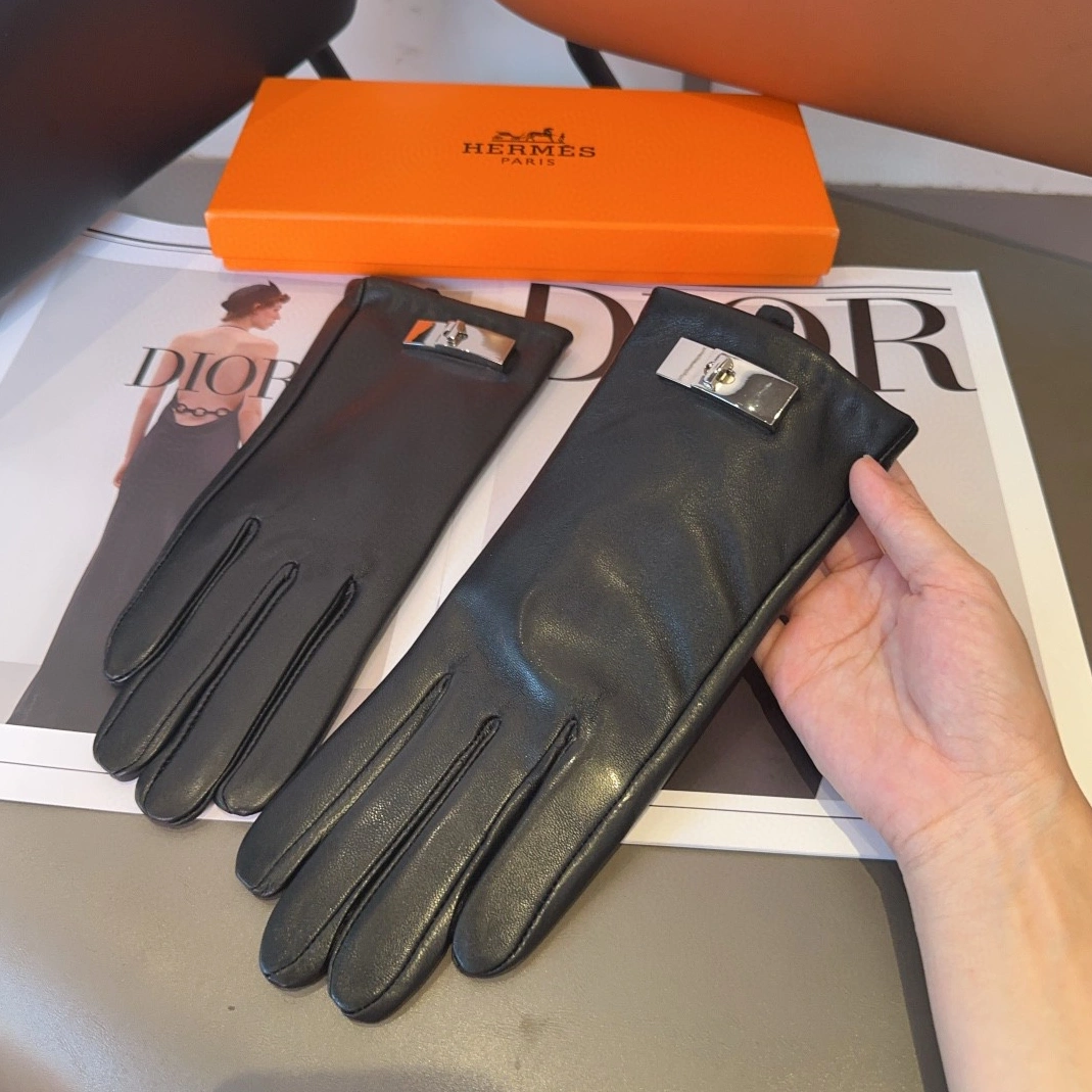 Efficient 9419 Hermes Gloves - Image 3