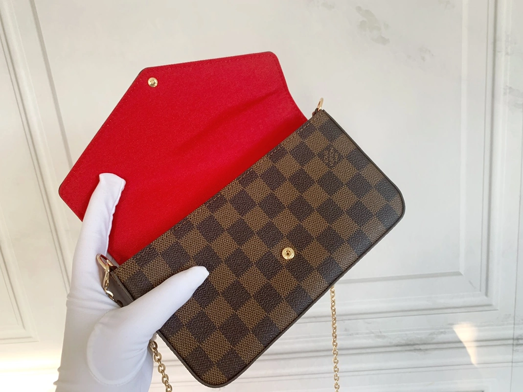 Elegant 332 Louis Vuitton LV Wallets For Women - Image 4