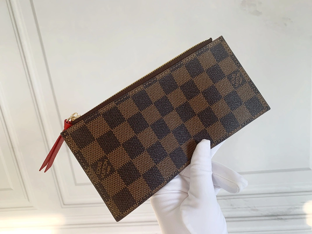 Elegant 332 Louis Vuitton LV Wallets For Women - Image 5