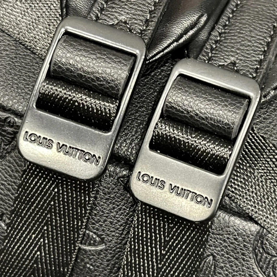 Elegant 5428 Louis Vuitton AAA Quality Backpacks For Unisex - Image 7