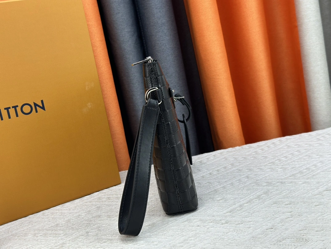 Elegant 7815 Louis Vuitton LV Wallets For Unisex - Image 3