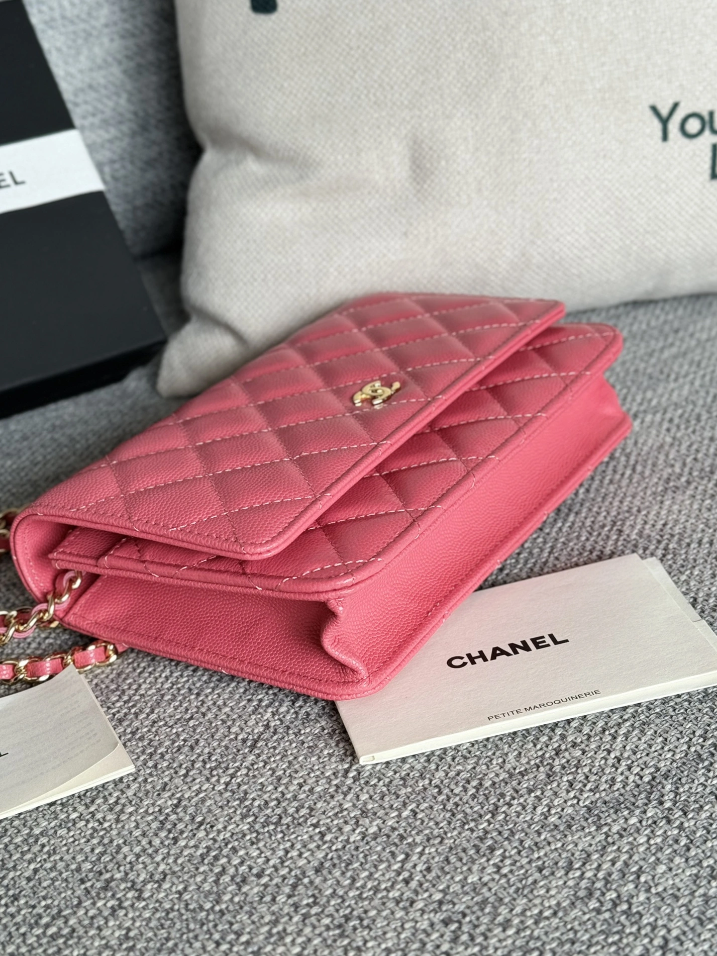 Elegant 8699 Chanel AAA Quality Messenger Bags In Gold For Women - Image 3