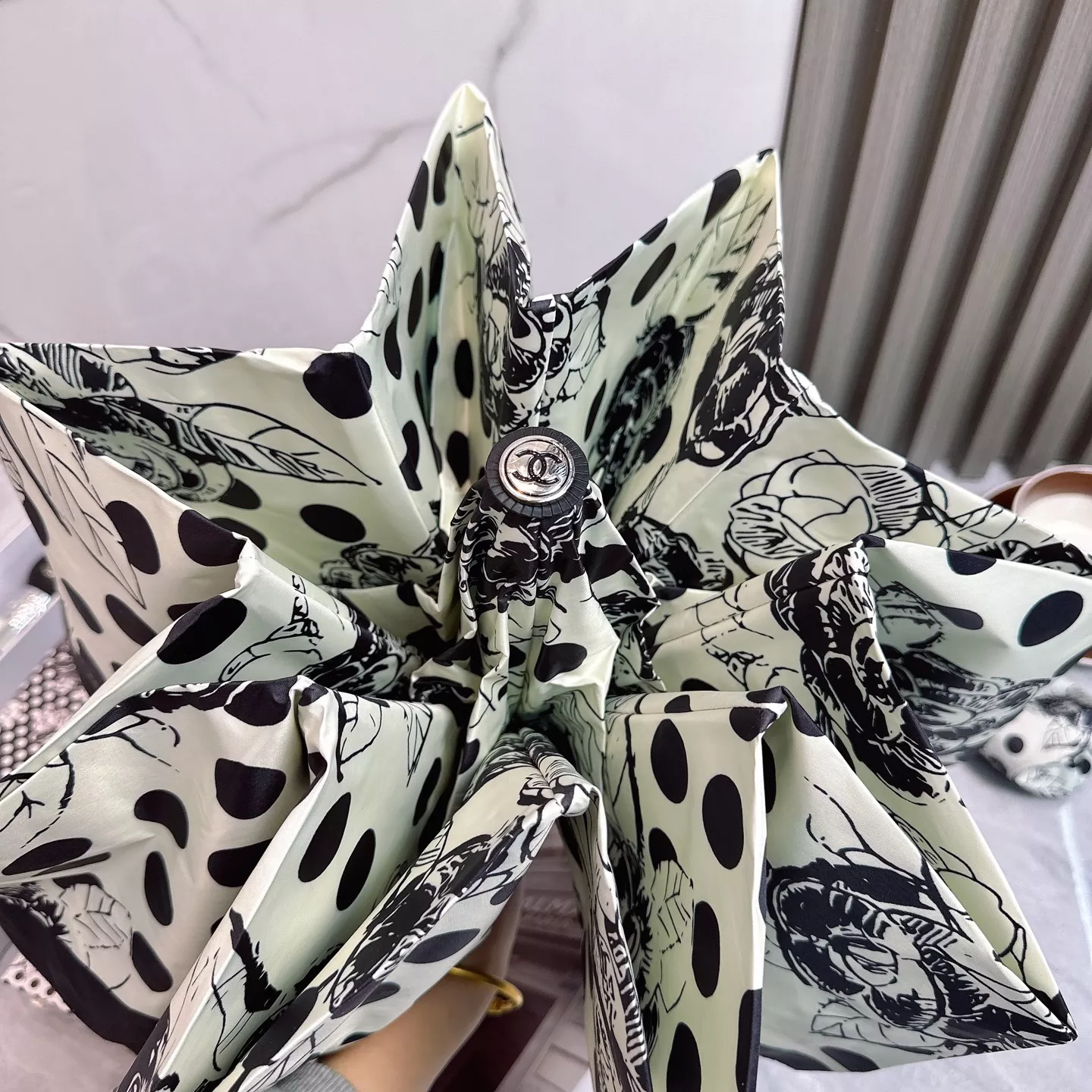 Elegant 9291 Chanel Umbrellas - Image 5