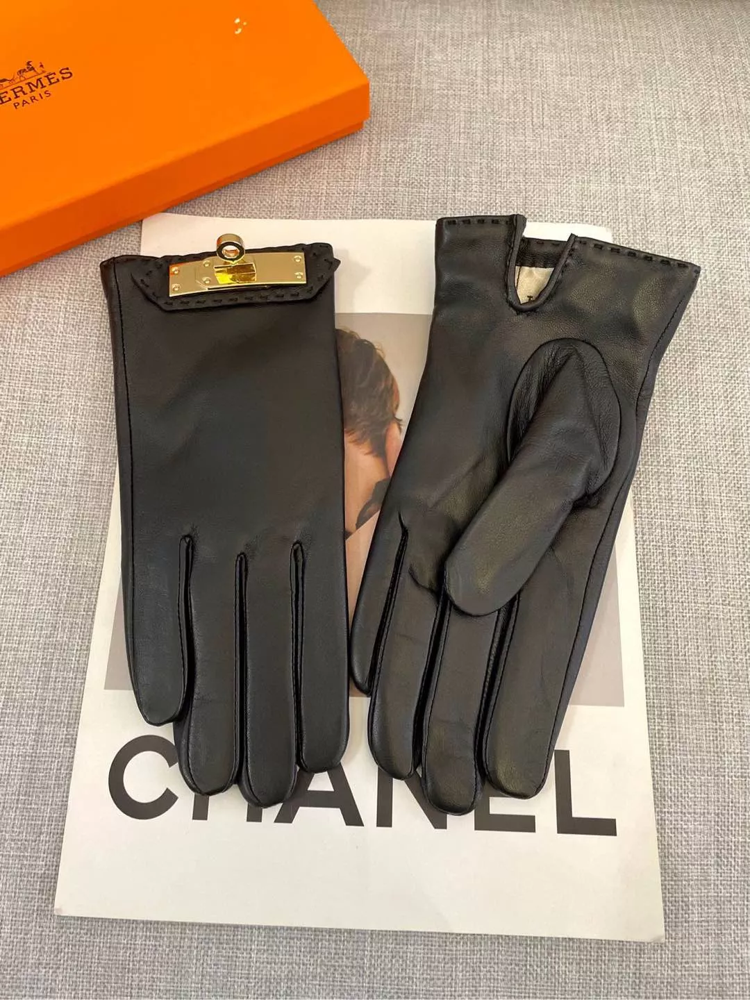 Elegant 9745 Hermes Gloves For Women - Image 3