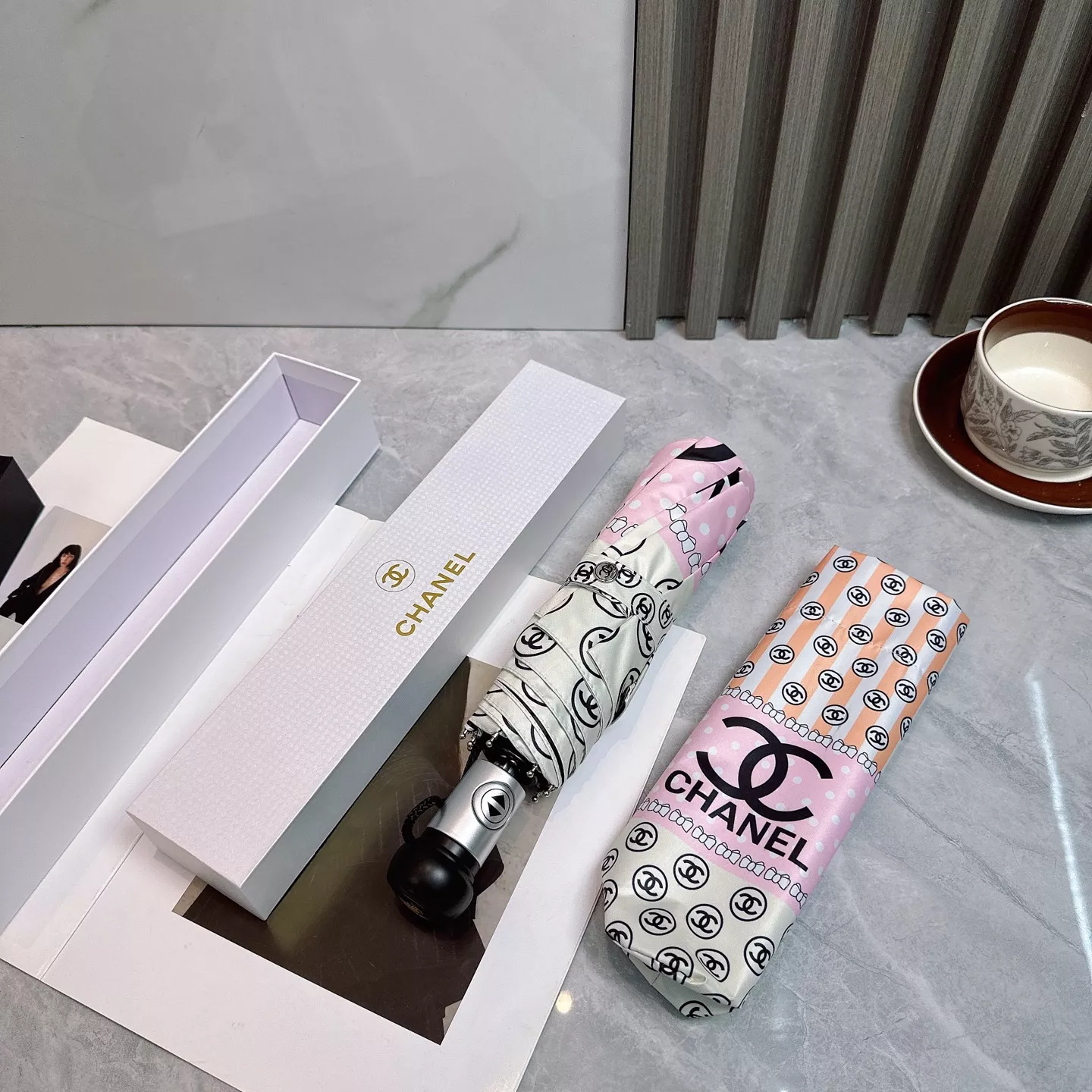 EyeCatching 3855 Chanel Umbrellas - Image 6