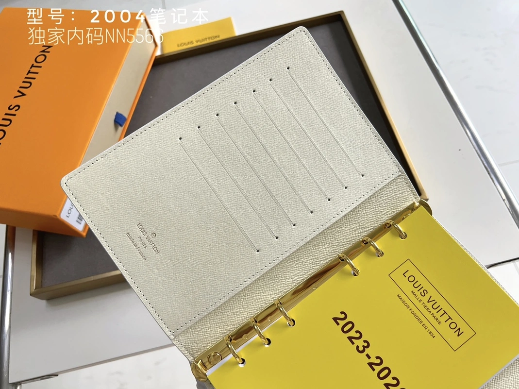 Fashionable 370 Louis Vuitton LV Card Case - Image 6