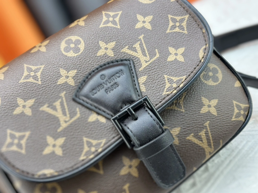 Functional 2359 Louis Vuitton AAA Quality Messenger Bags For Unisex - Image 6