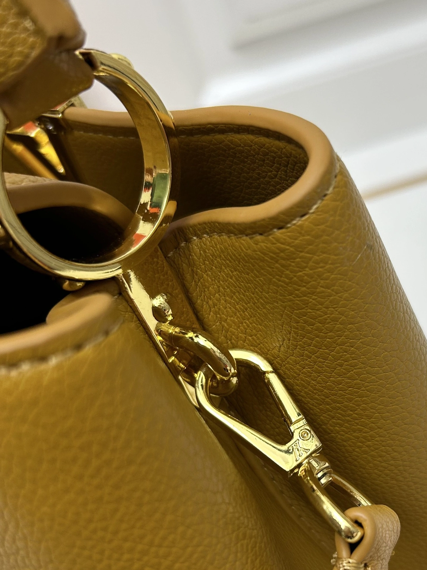 Functional 2837 Louis Vuitton AAA Quality Handbags For Women - Image 6