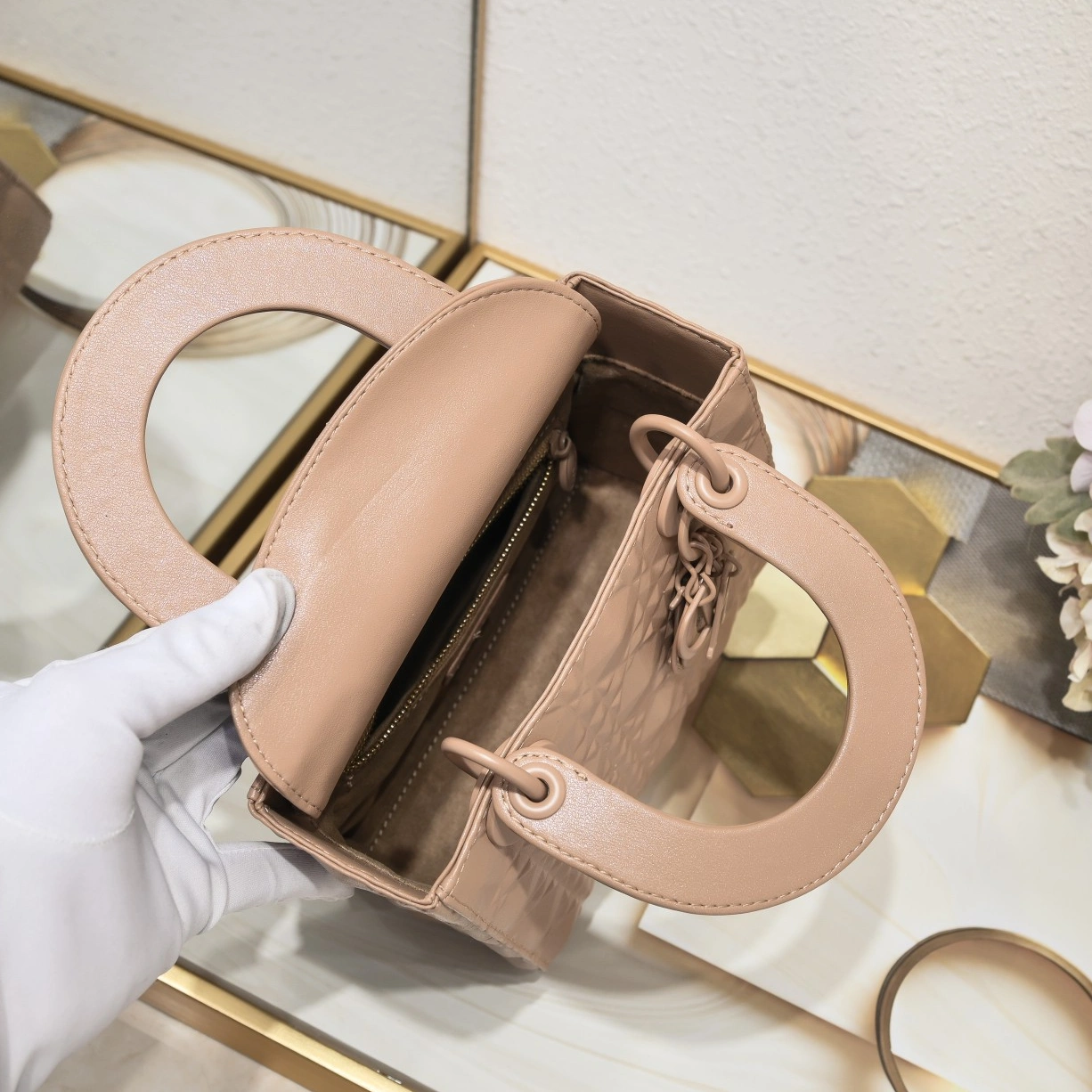 Functional 8743 Christian Dior AAA Quality Handbags For Women - Image 8