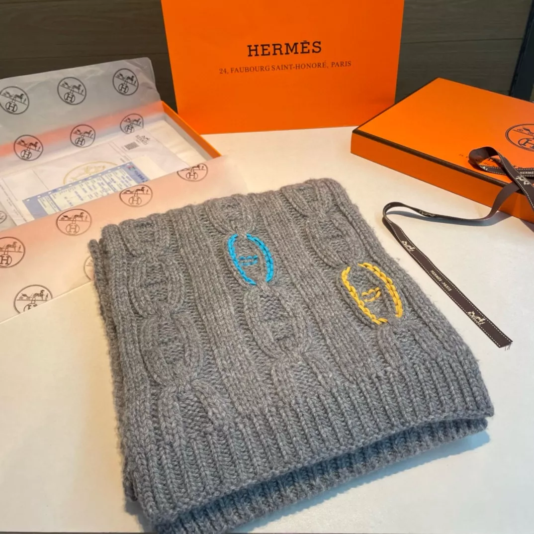 GoAnywhere 1894 Hermes Scarf For Women - Image 7