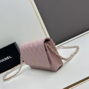 GoAnywhere 7682 Chanel AAA Quality Messenger Bags For Women