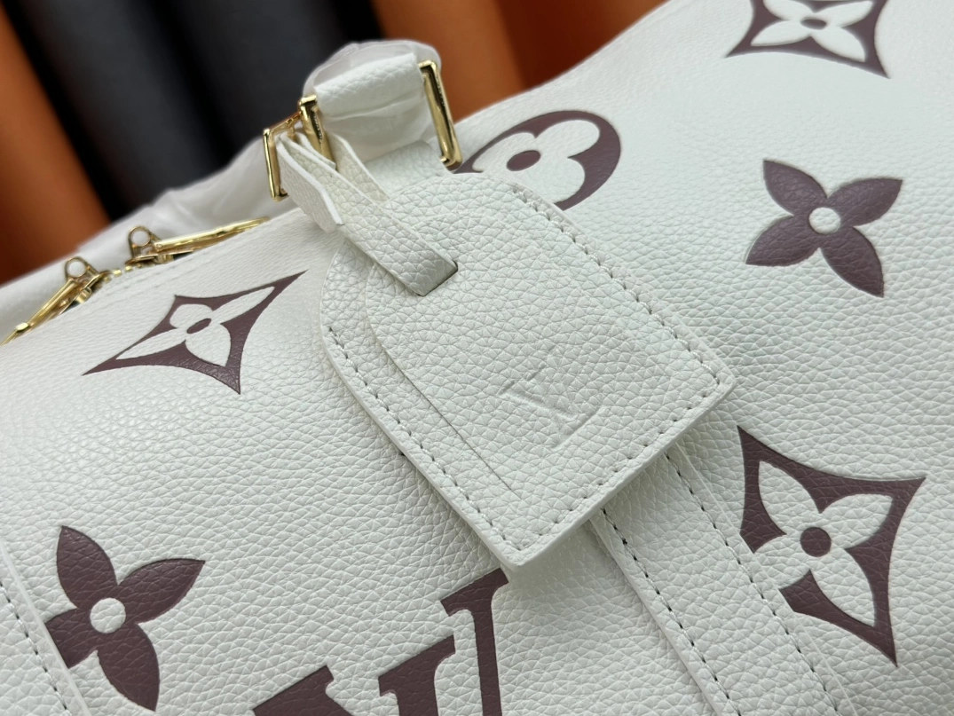 GoodFit 4334 Louis Vuitton Travel Bags - Image 6